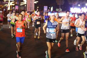 BIB: 40557, 40924, 252
                            <button type="button" onclick="openModal(23171543)" class="btn btn-primary btn-sm float-right btn-popup" data-toggle="modal" data-target=".modal-high-quality">
                        <i class="fas fa-shopping-cart"></i> Add to Cart
                    </button>
                                            <button type="button" onclick="isThisMe(23171543, true)" class="btn btn-success btn-sm float-right btn-popup btn-isme hidden" data-toggle="tooltip" data-placement="bottom" title="นี่คือรูปของคุณใช่ไหม คลิกที่นี่เพื่อเอาเข้าอัลบั้ม">
                        <i class="fas fa-plus"></i> Add to album
                    </button>
                    <button type="button" onclick="isThisMe(23171543, false)" class="btn btn-warning btn-sm float-right btn-popup btn-isnotme hidden">
                        <i class="fas fa-ban"></i> Remove from album
                    </button>